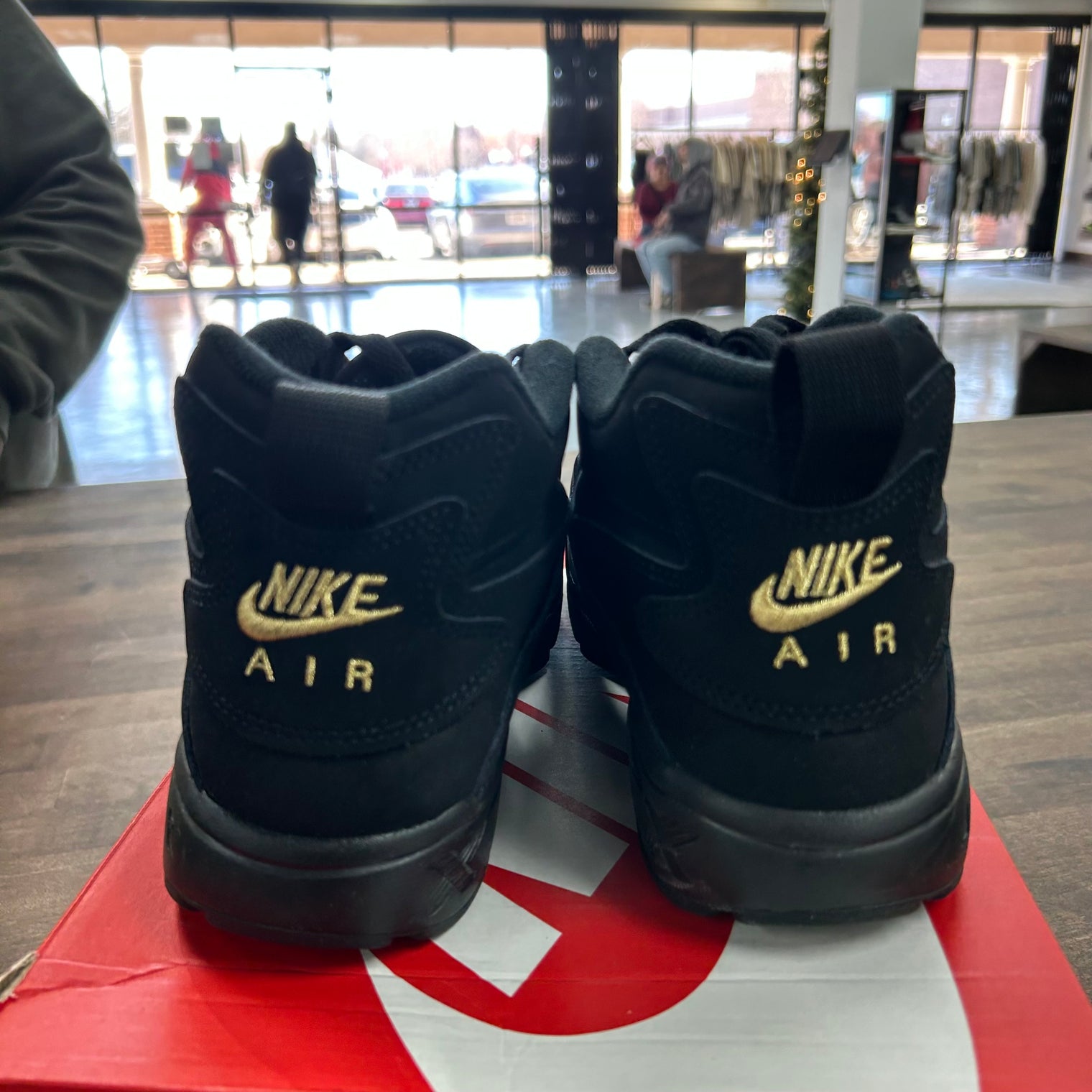 Ravens Nike Air Diamond Turf (2025) (USED)