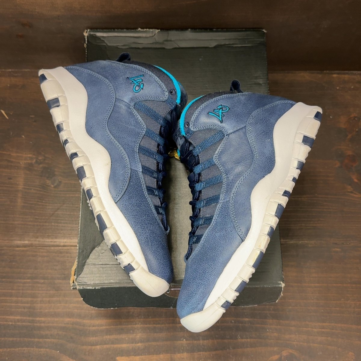 Jordan 10 Retro Los Angeles Size 8.5 (Pre-Owned) - back