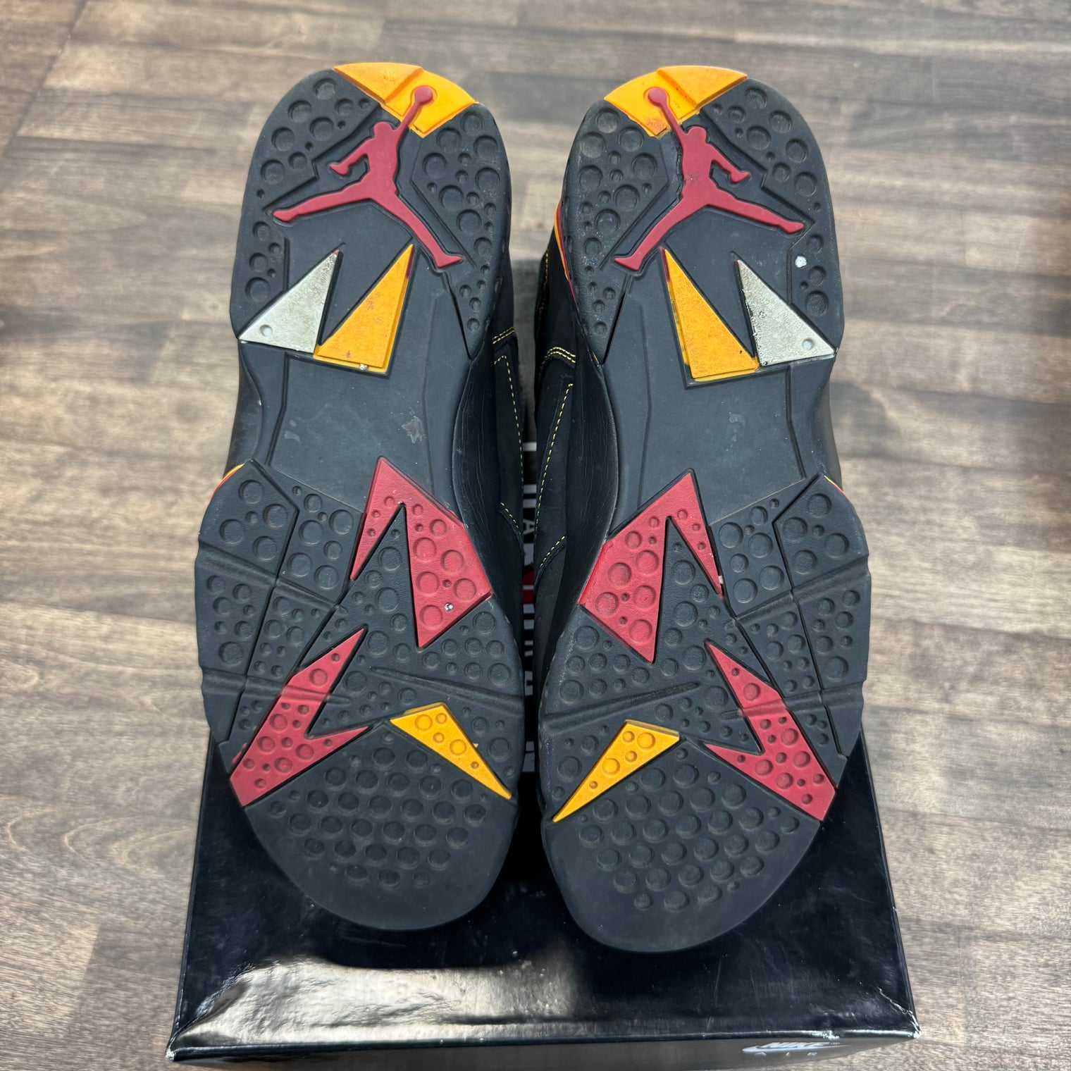 Citrus Jordan 7 Retro (USED)