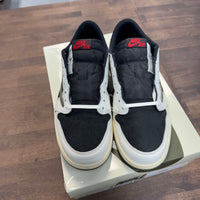 (W) Medium Olive Jordan 1 Low OG Travis Scott (USED)