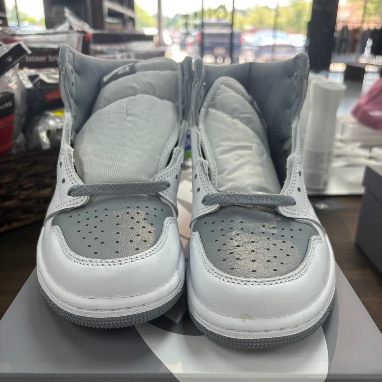 Stealth Jordan 1 High OG (USED)