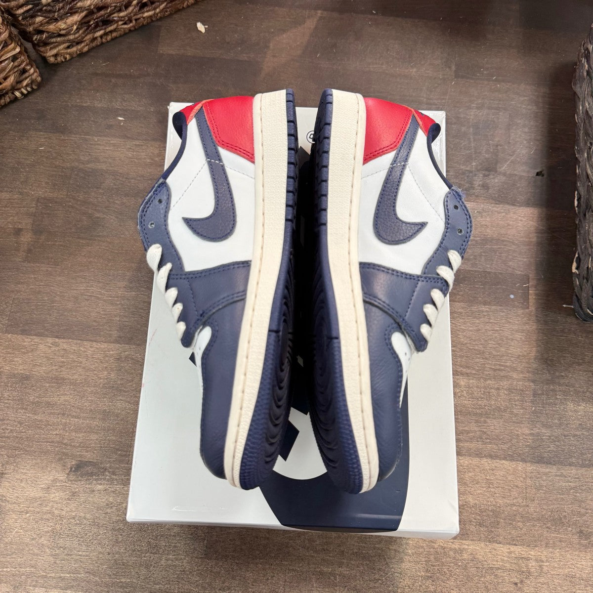 Jordan 1 Retro Low OG Howard University - Image 2