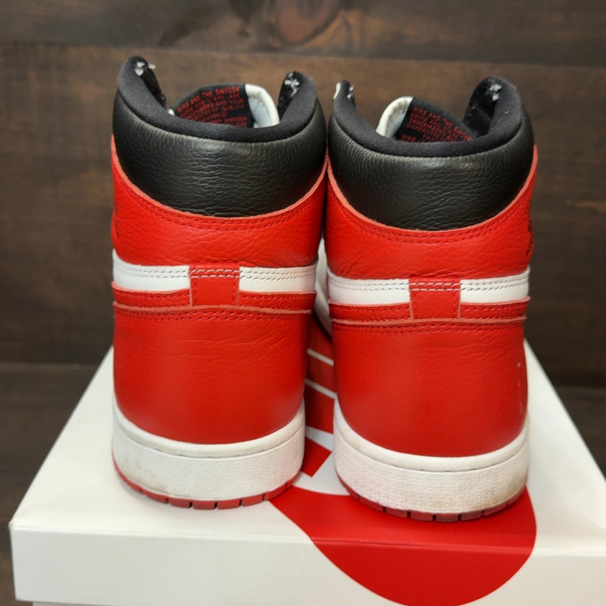 Jordan 1 Retro High OG Heritage - Image 5
