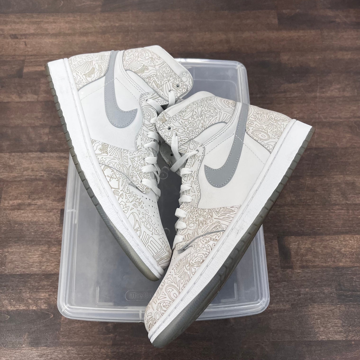 Laser 30th Anniversary Jordan 1 High (USED, No Box)