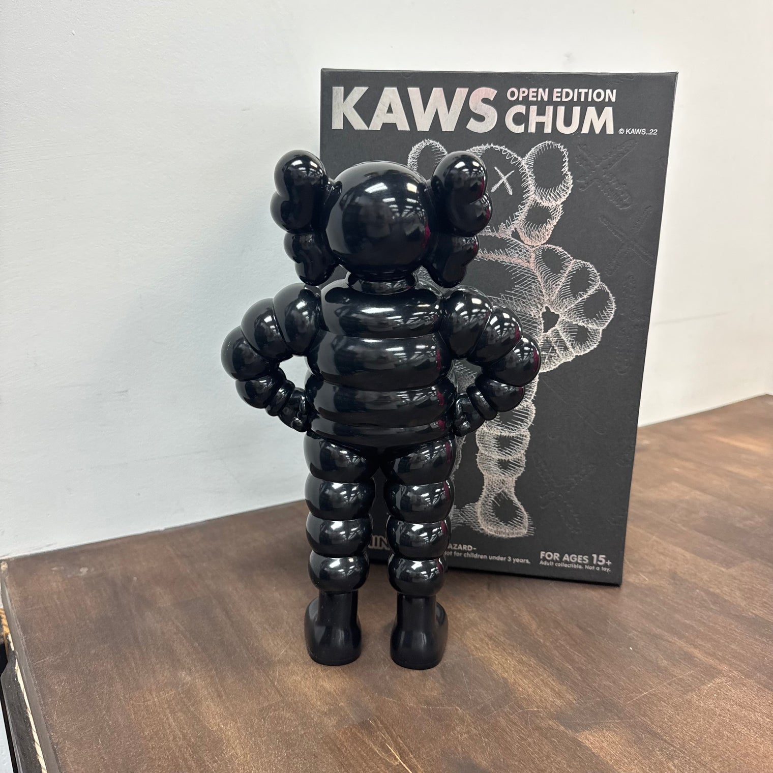 Kaws Chum Open Edition Vinyl Figure Black (Displayed)
