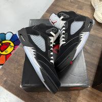 Black Metallic Jordan 5 Retro (Lightly Worn)