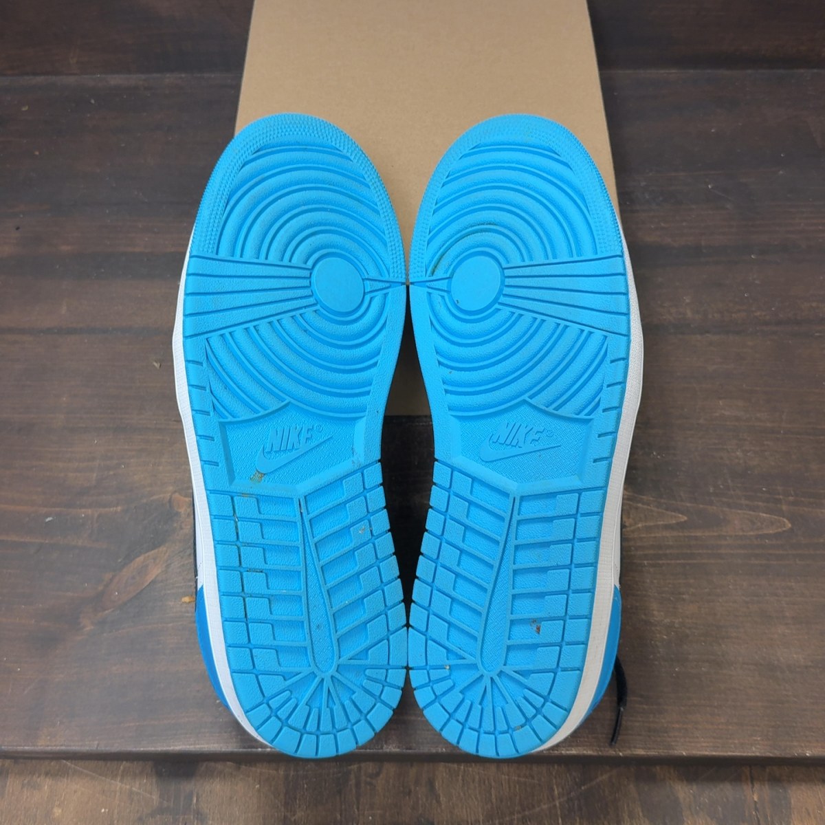 Jordan 1 Retro Low OG Black Dark Powder Blue Size 12 (Pre-Owned) - Image 7