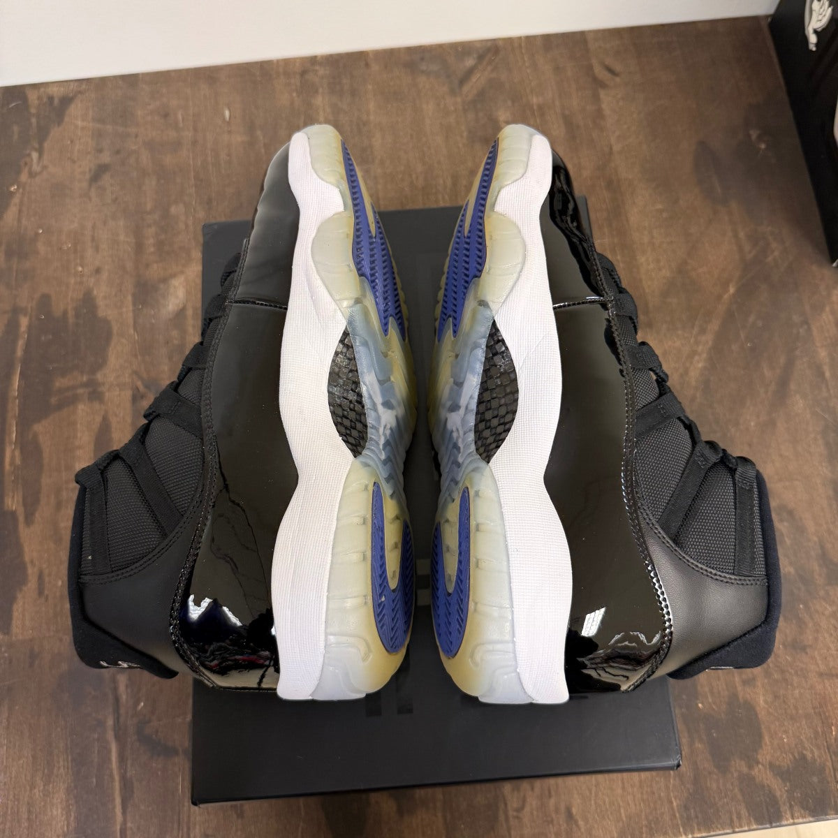 Jordan 11 Retro Space Jam (2016) - Image 4