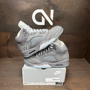 Jordan 5 Retro Wolf Grey (2026) Size 9 (Pre-Owned)