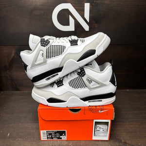 Jordan 4 Retro Military Black Size 9 - Image 1