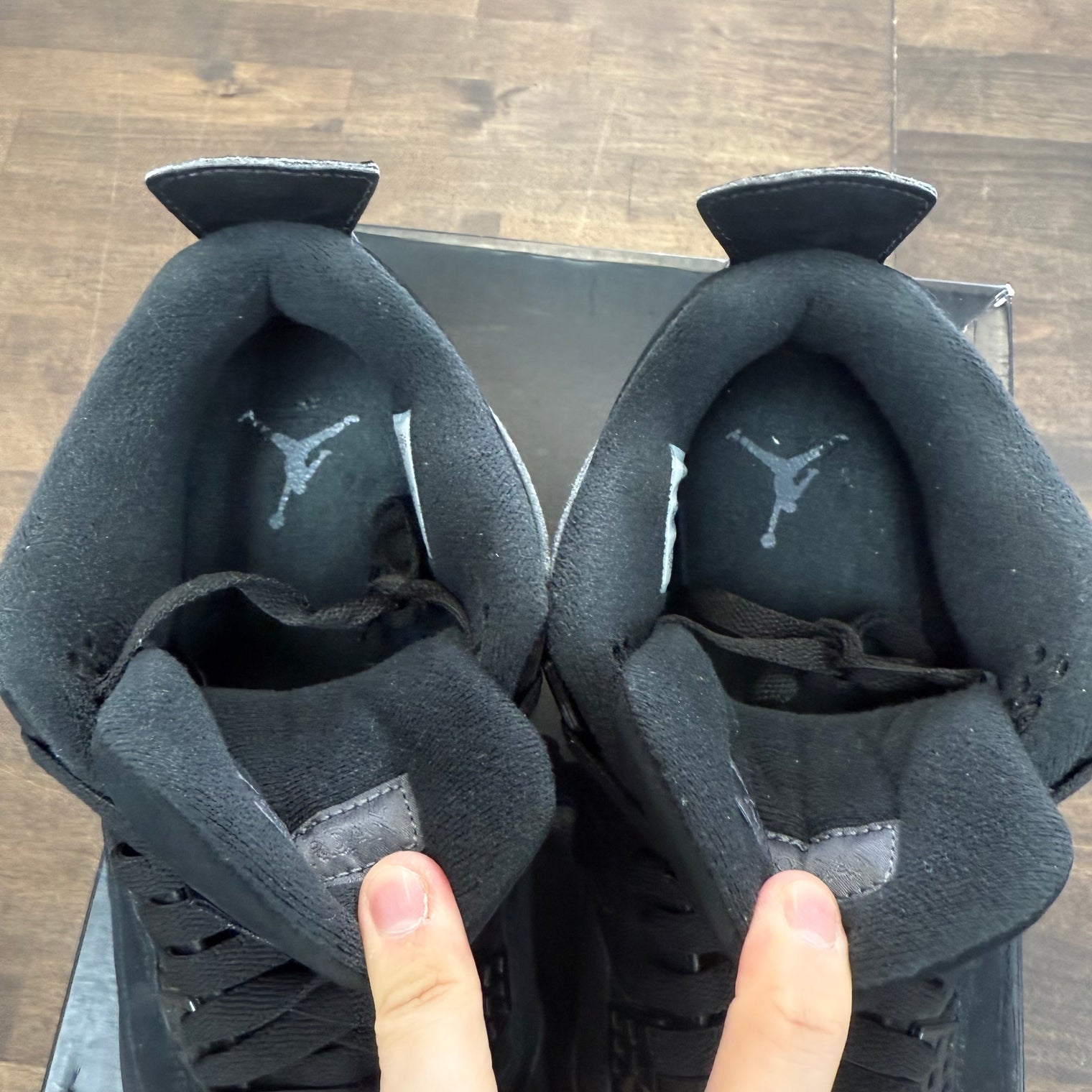 Black Cat Jordan 4 (USED)