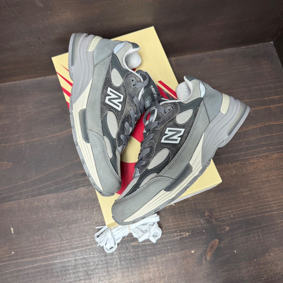 New Balance 992 MiUSA Shadow Grey Size 7.5 (Pre-Owned) - tag