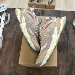 New Balance 9060 Landslide Mushroom Size 13 (Pre-Owned) - Image 1