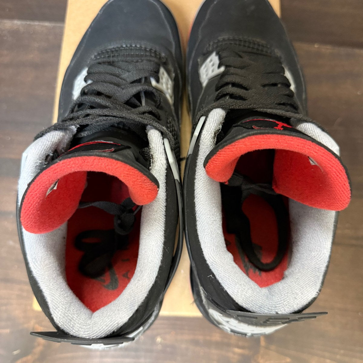 Jordan 4 Retro Bred (2019) Size 12 (Pre-Owned) - Image 4