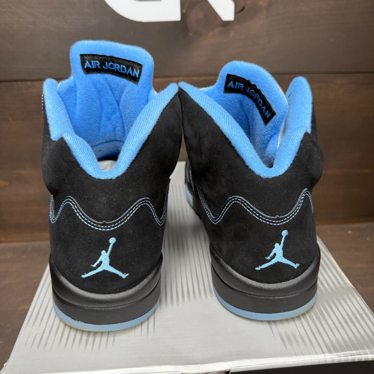 Jordan 5 Retro Black University Blue (2026) - Image 5