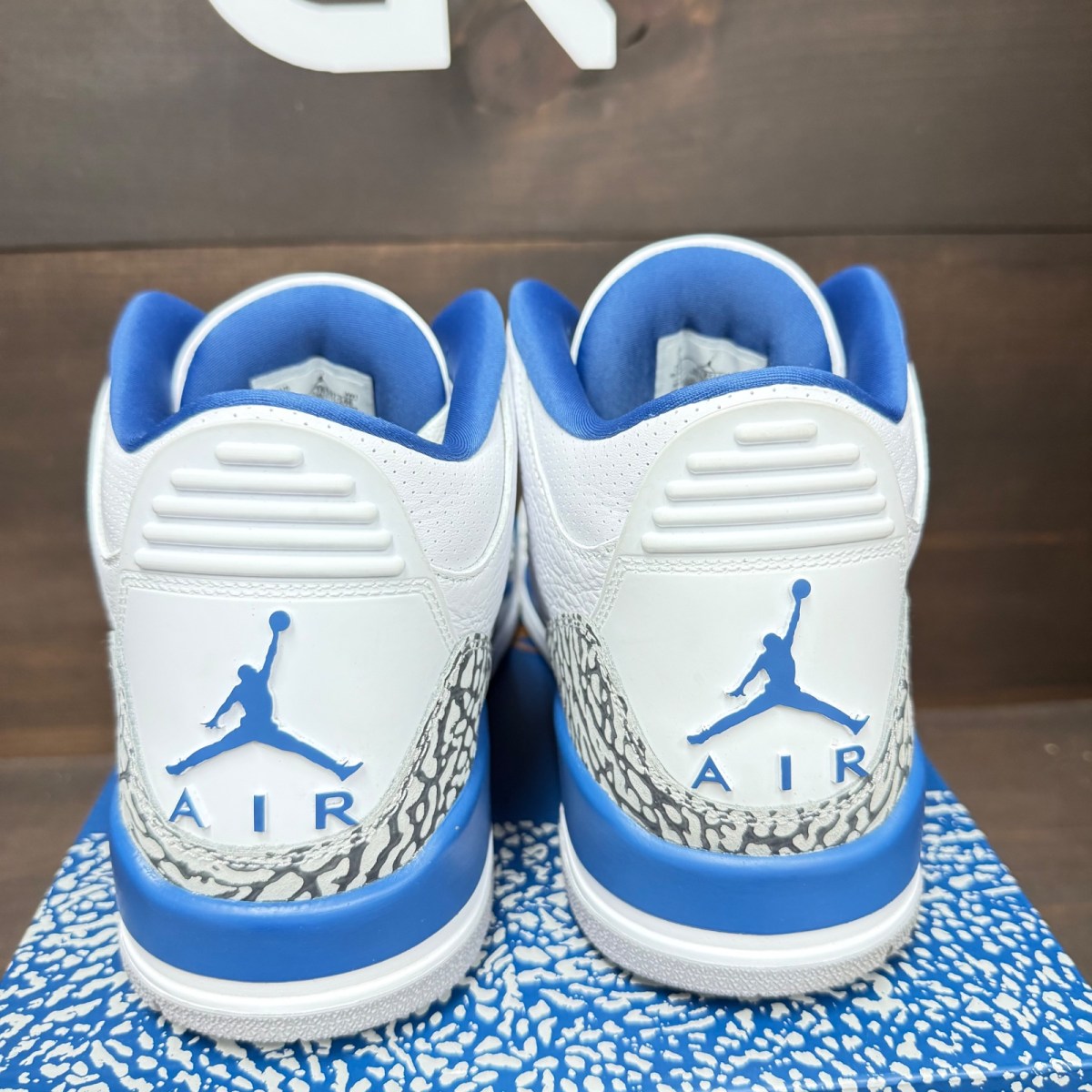 Jordan 3 Retro Wizards - Image 5