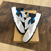 Nike Air Huarache White Blue Hero Size 13 (Pre-Owned) - Image 1