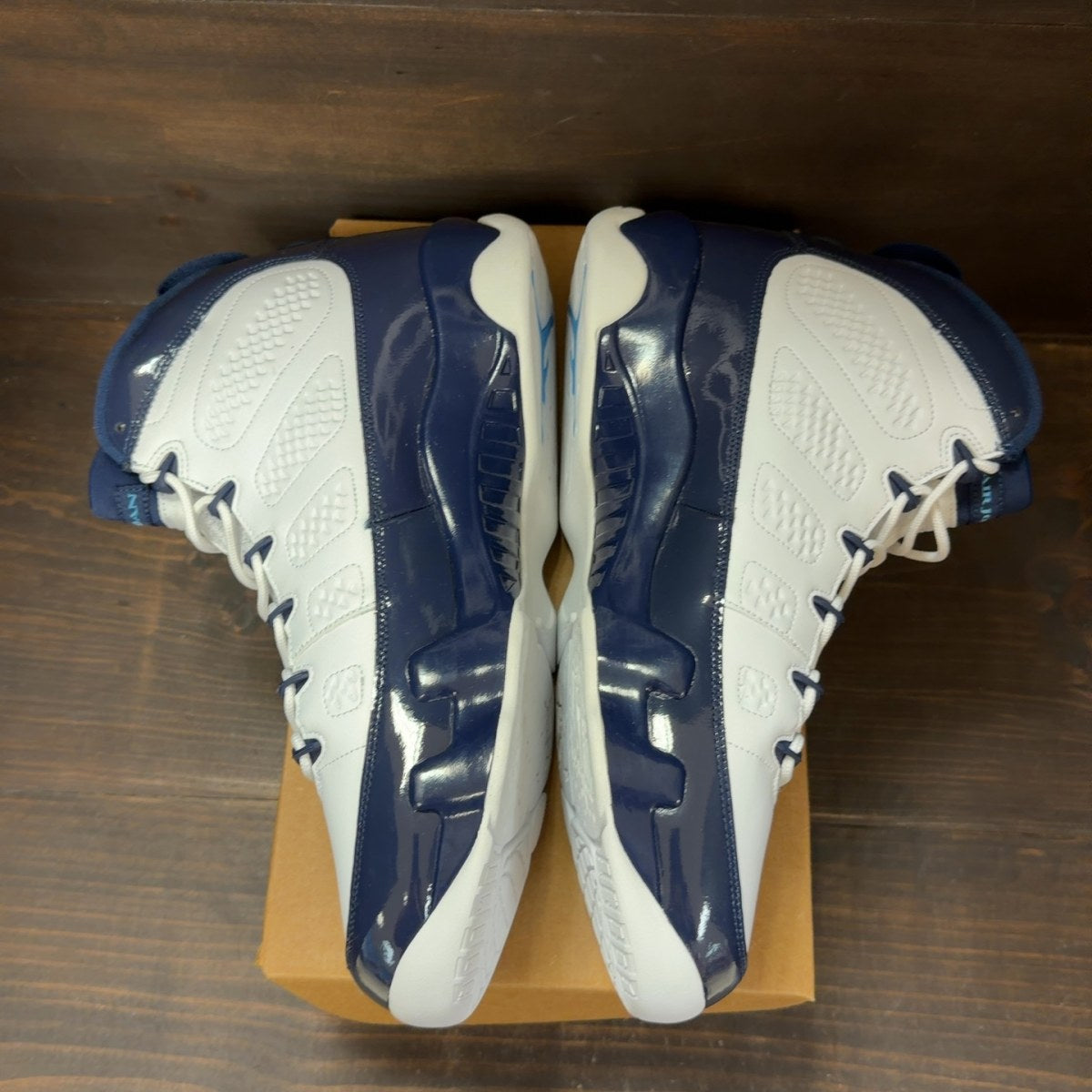 Jordan 9 Retro Pearl Blue Size 14 - Image 4