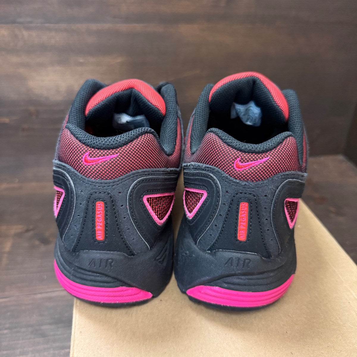 Nike Air Peg 2K5 Black Fire Red Size 11.5 (Pre-Owned) - Image 4