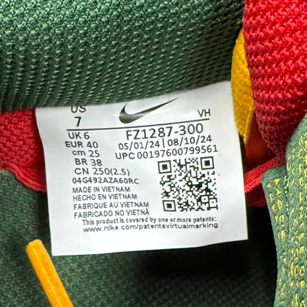 Nike SB Dunk Low Pro PRM Seattle Supersonics Size 7 (Pre-Owned) - Image 7