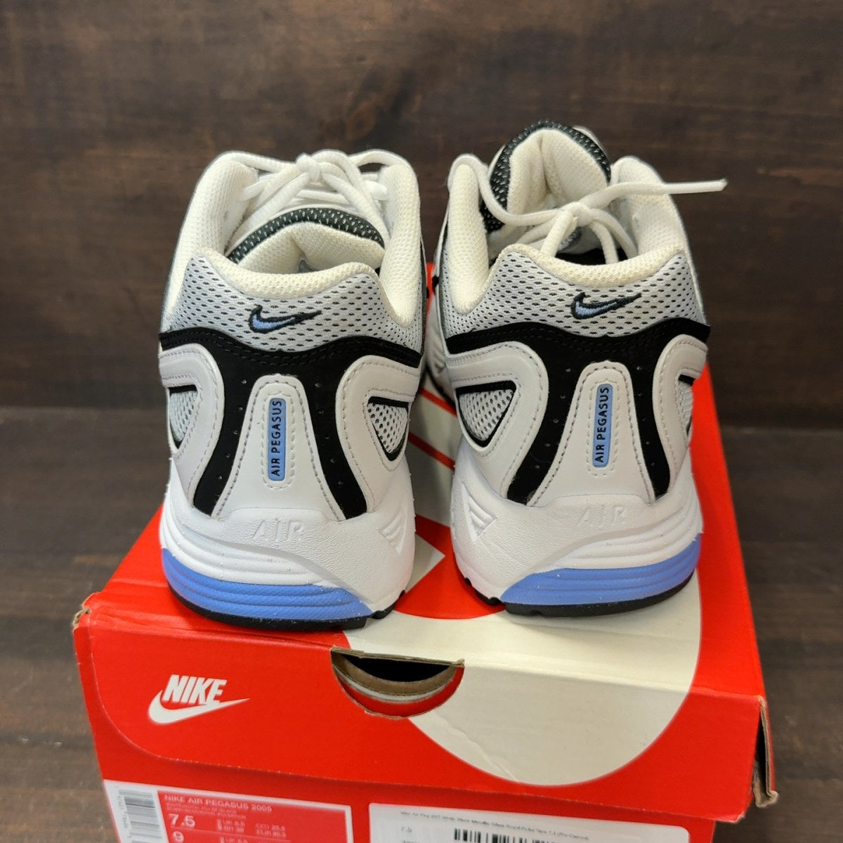 Nike Air Peg 2K5 White Black Metallic Silver Royal Pulse - Image 4