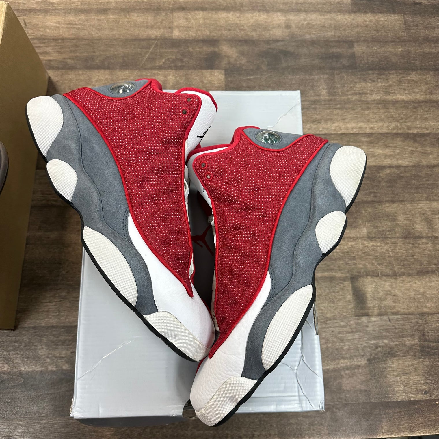 Gym Red Flint Jordan 13 Retro (USED)