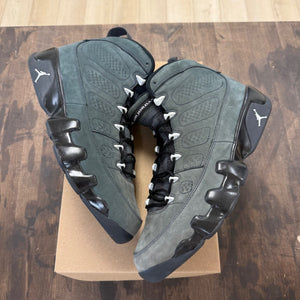 Jordan 9 Retro Anthracite Size 12 (Pre-Owned) - Image 1
