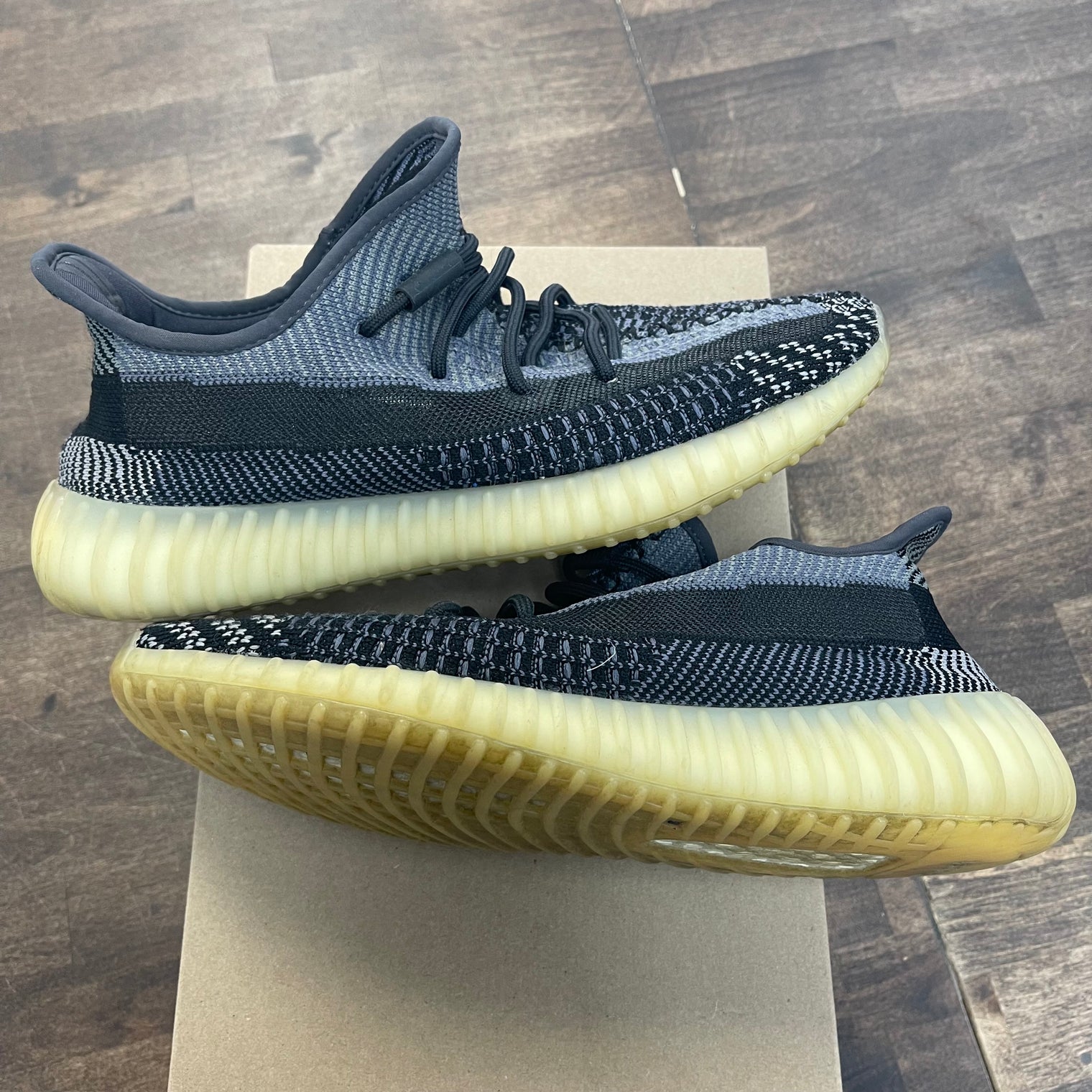 Carbon Yeezy 350 (USED, No Box)