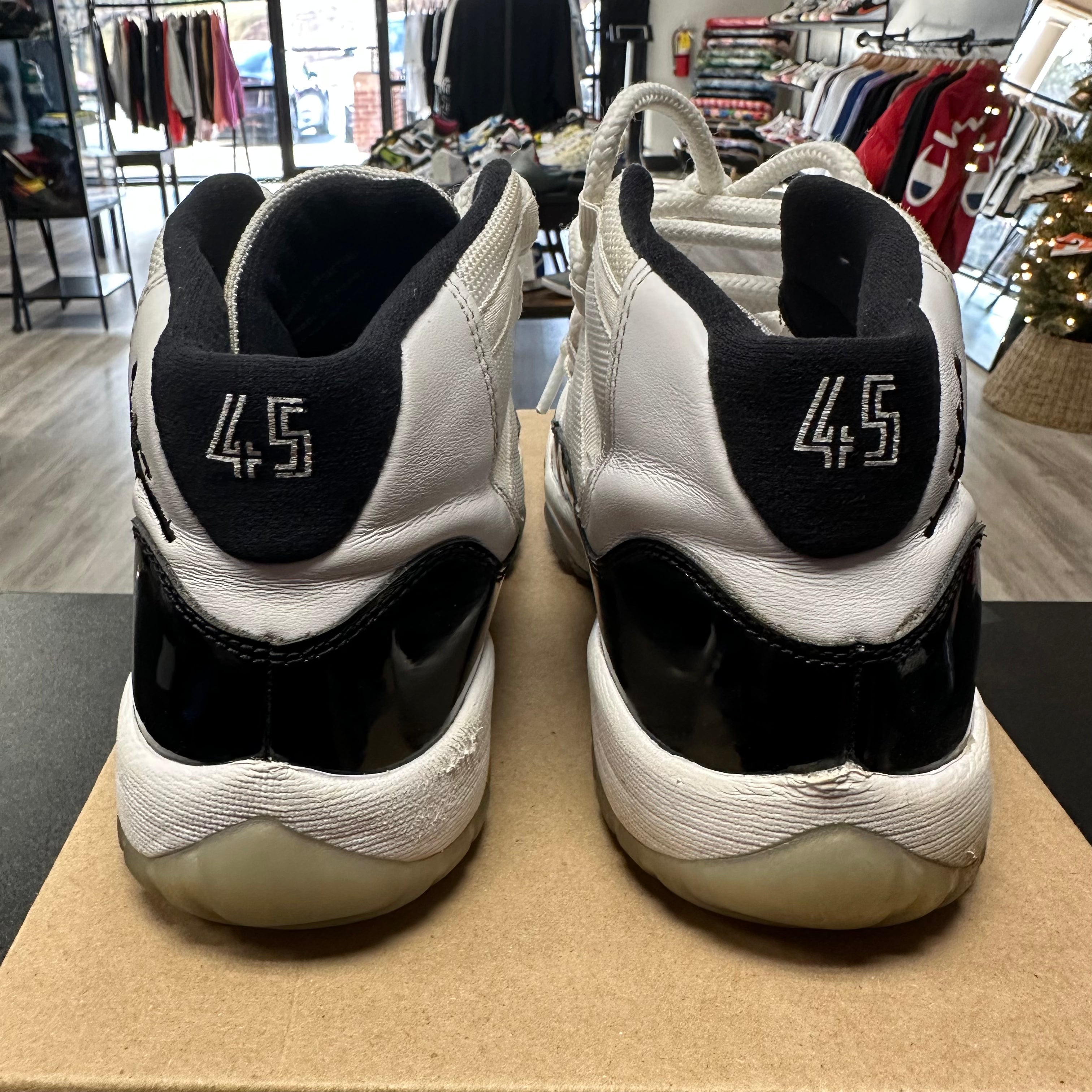 GS Jordan 11 Concord USED No Box