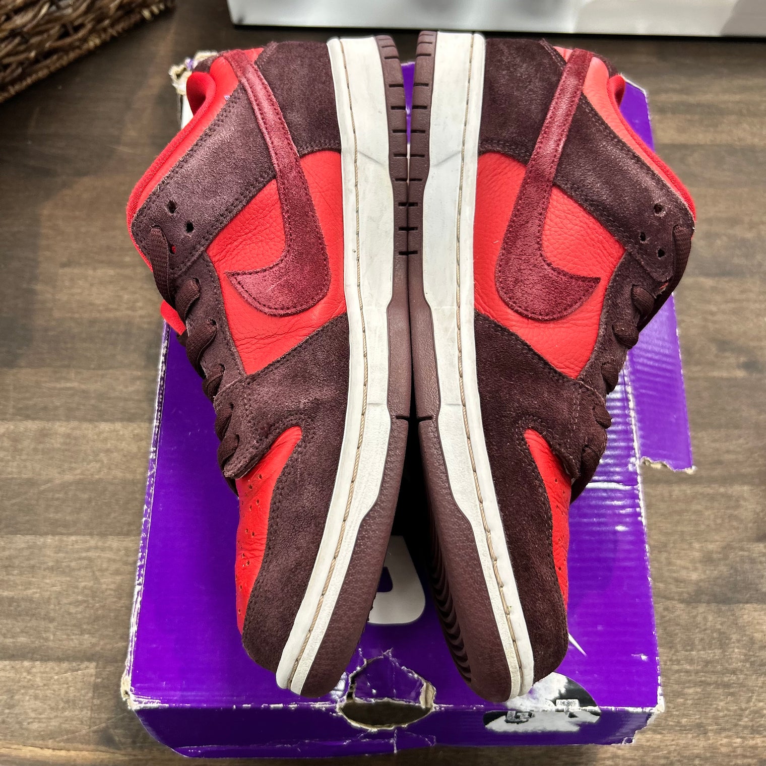 Cherry SB Dunk Low (USED)