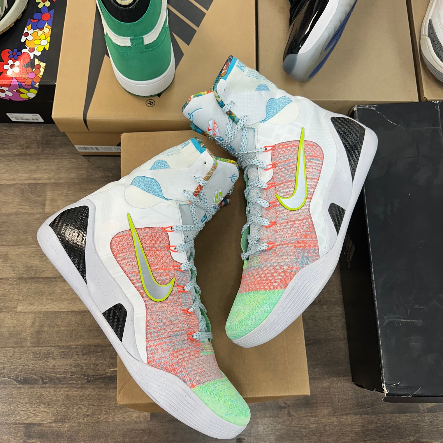 What the Kobe 9 Elite Protro (2025) (USED, No Box)