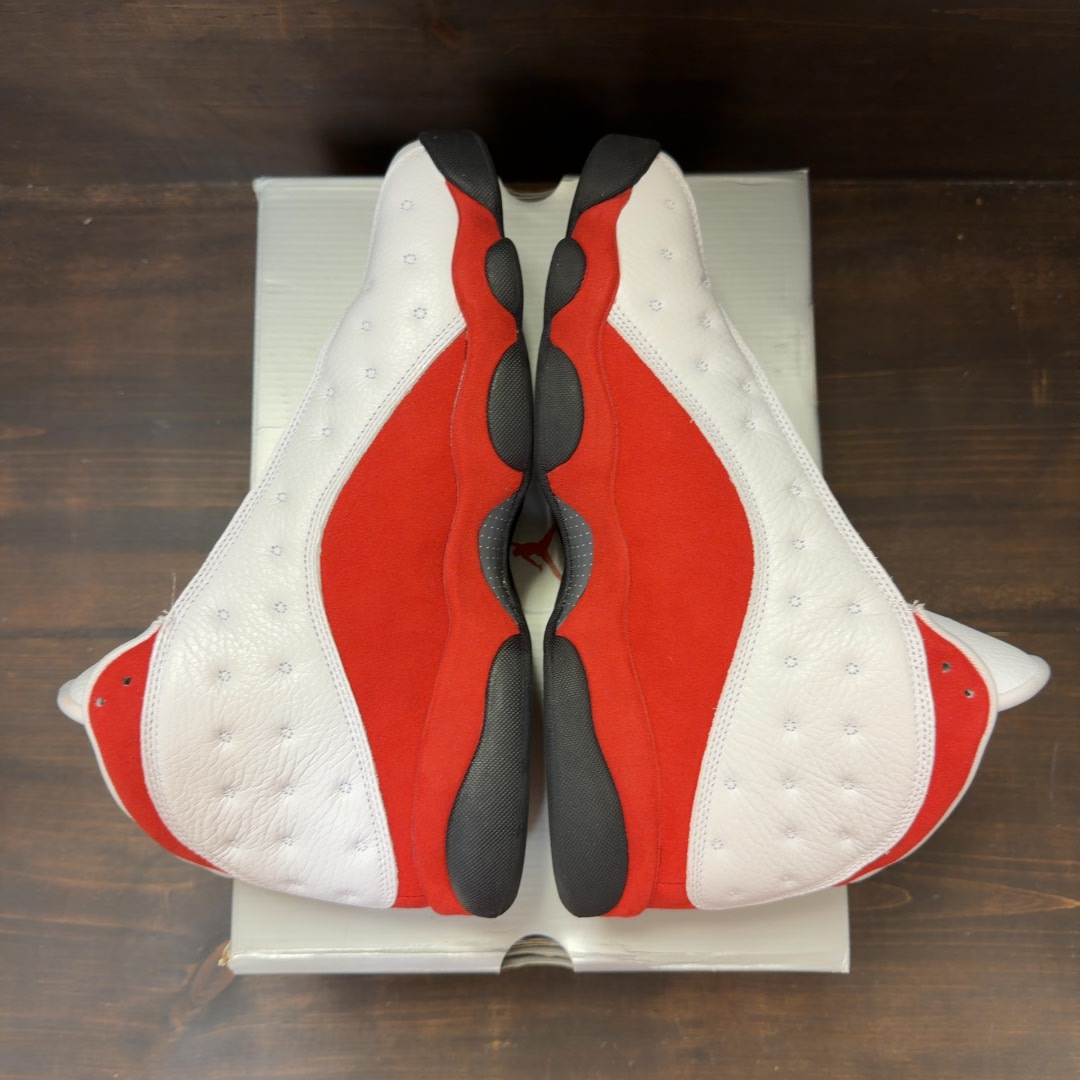 Jordan 13 Retro OG Chicago (2017) - Image 5