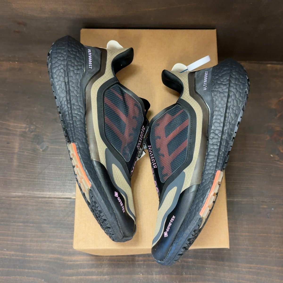 adidas UltraBoost 22 GORE-TEX 'Orbit Green Night Metallic' Size 9 - back