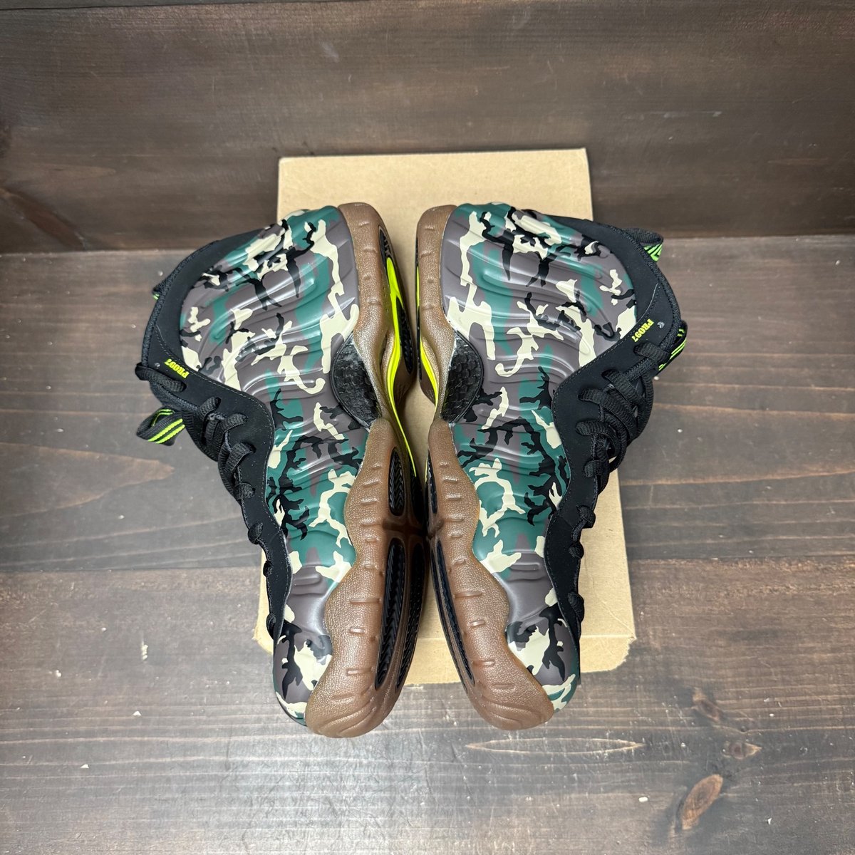 Nike Air Foamposite Pro Army Camo (2026) Size 11 - side