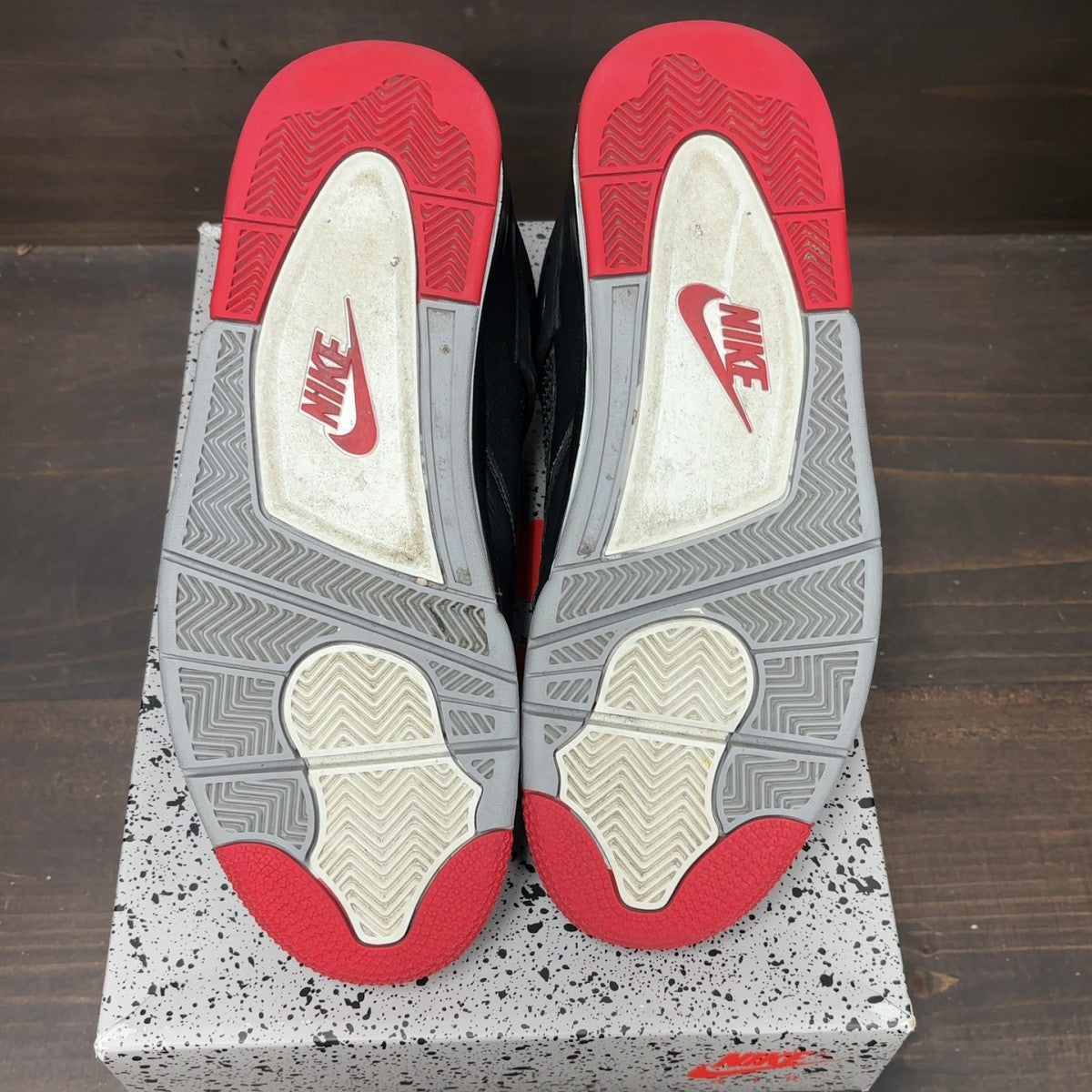 Jordan 4 Retro Bred Reimagined Size 11 (Pre-Owned)