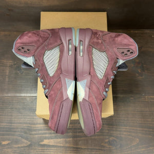 Jordan 5 Retro Burgundy (2023) Size 12 (Pre-Owned) - aux