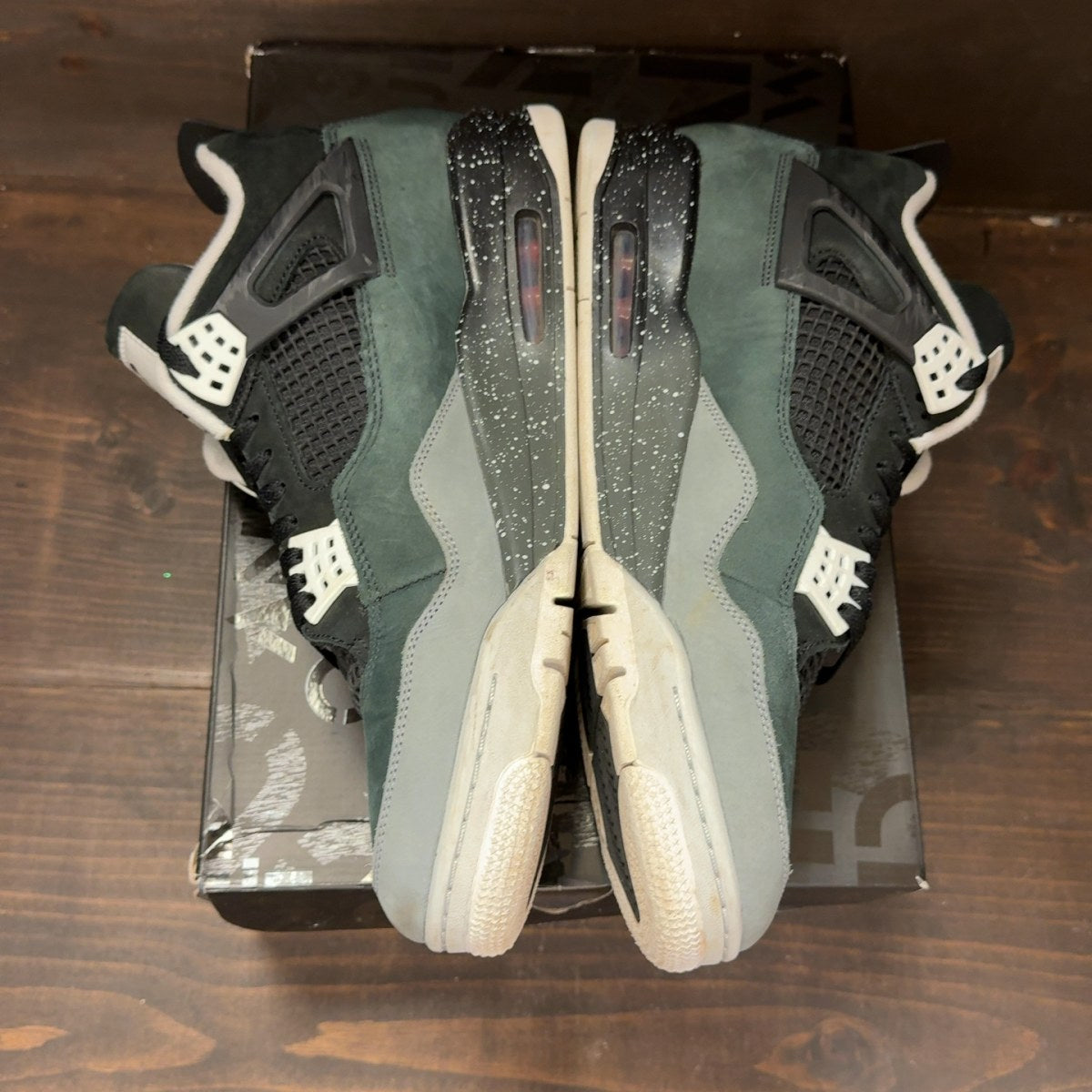 Jordan 4 Retro Fear (2024) - Image 4