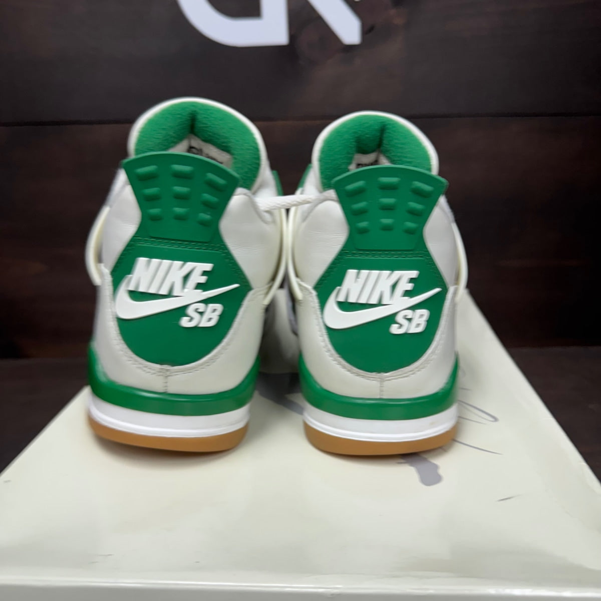 Jordan 4 Retro SB Pine Green - Image 5