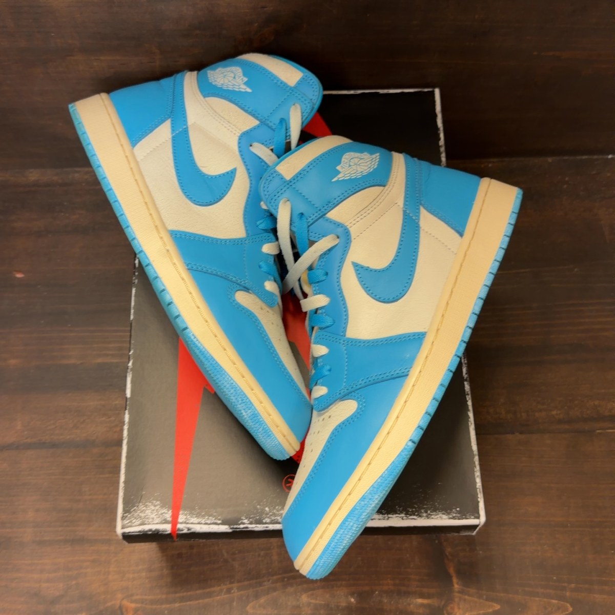 Jordan 1 Retro High OG UNC Reimagined Size 12 (Pre-Owned)