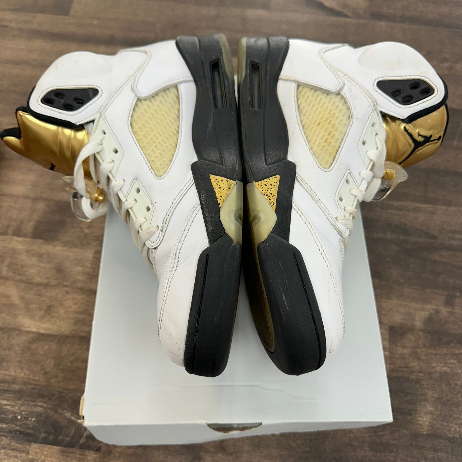 Gold Medal Jordan 5 Retro (USED, Replacement Box)