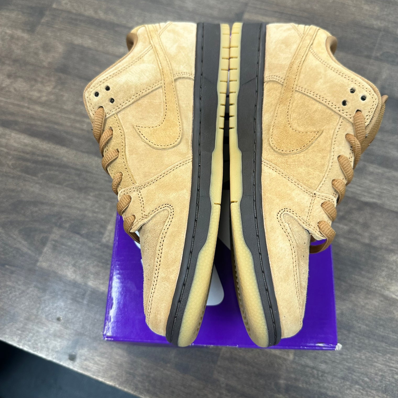 Wheat SB Dunk Low (USED)