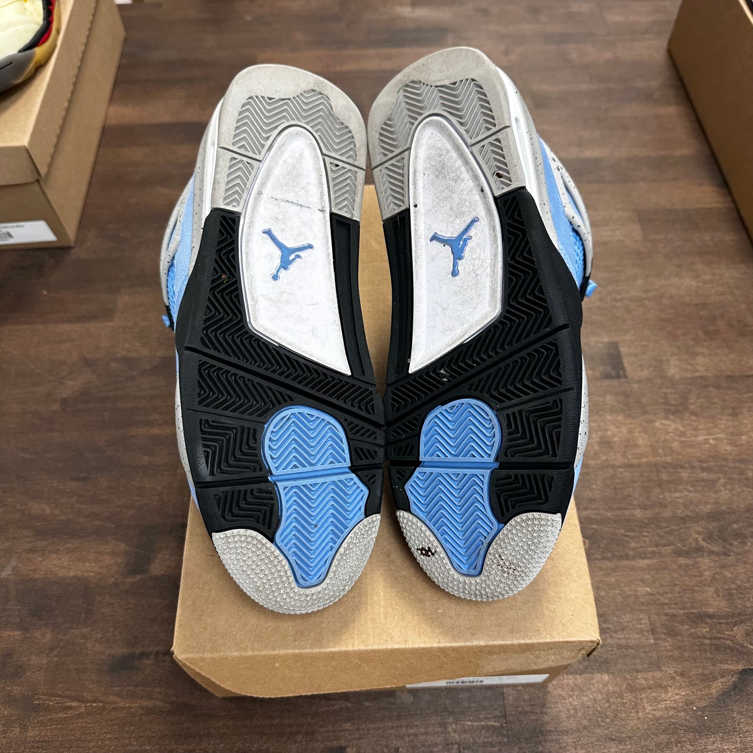 University Blue Jordan 4 Retro (USED, No Box)