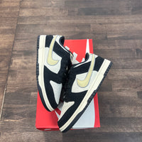 Black Suede Dunk Low (W) (USED)