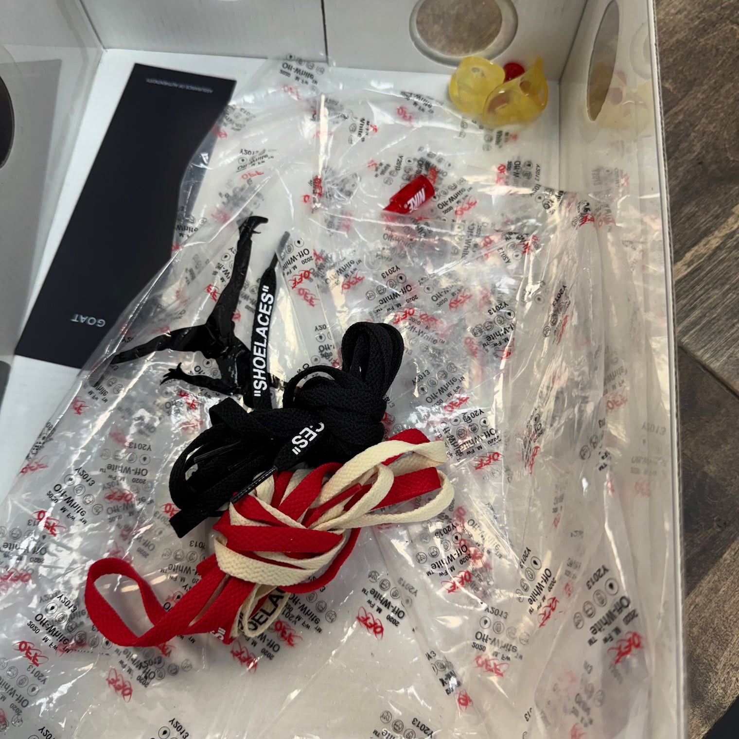 Off White Sail Jordan 5 Retro (USED)