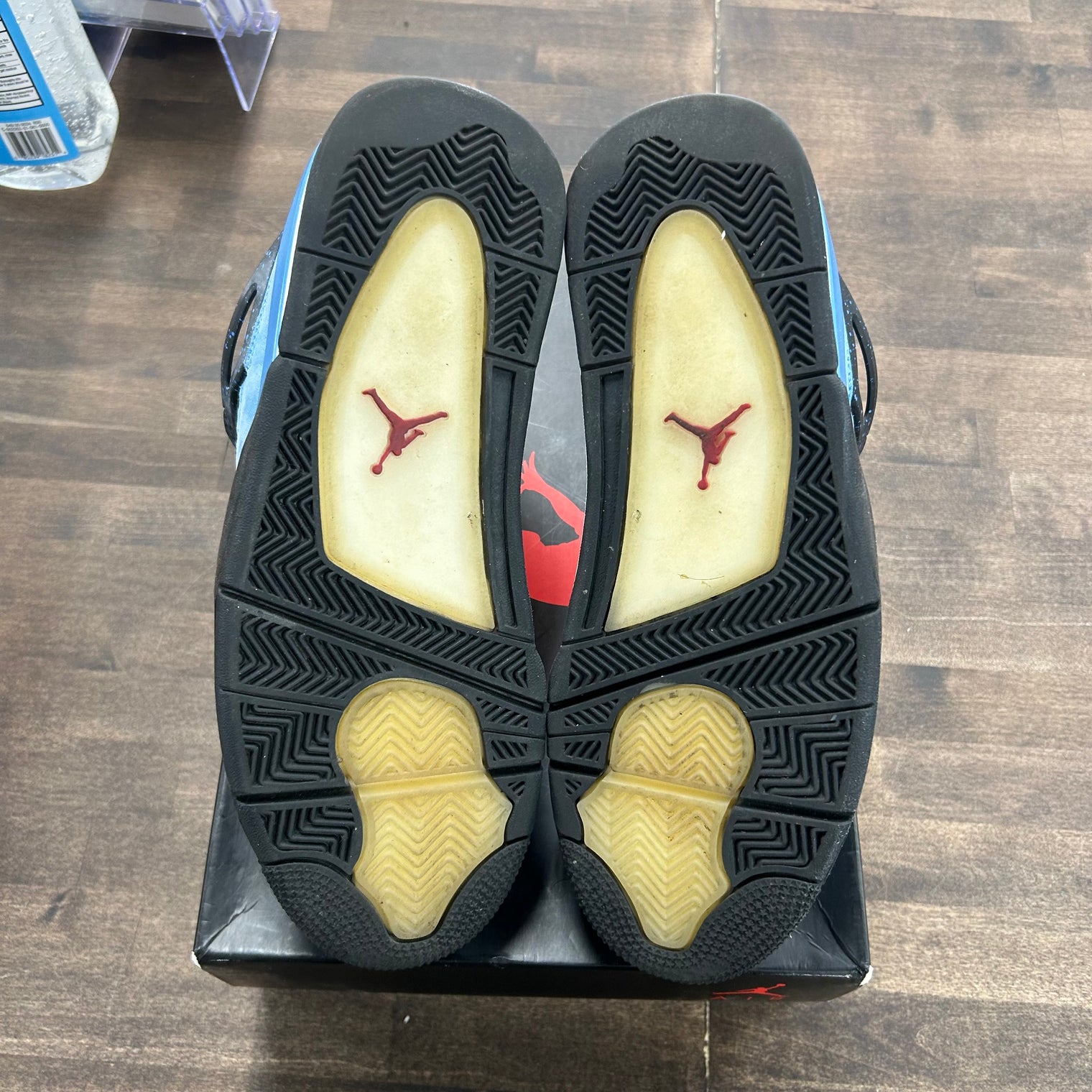 Travis Scott Cactus Jack Jordan 4 Retro (Used)