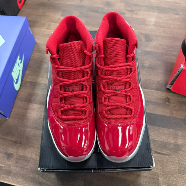 Win Like 96 Jordan 11 (Lightly Worn)