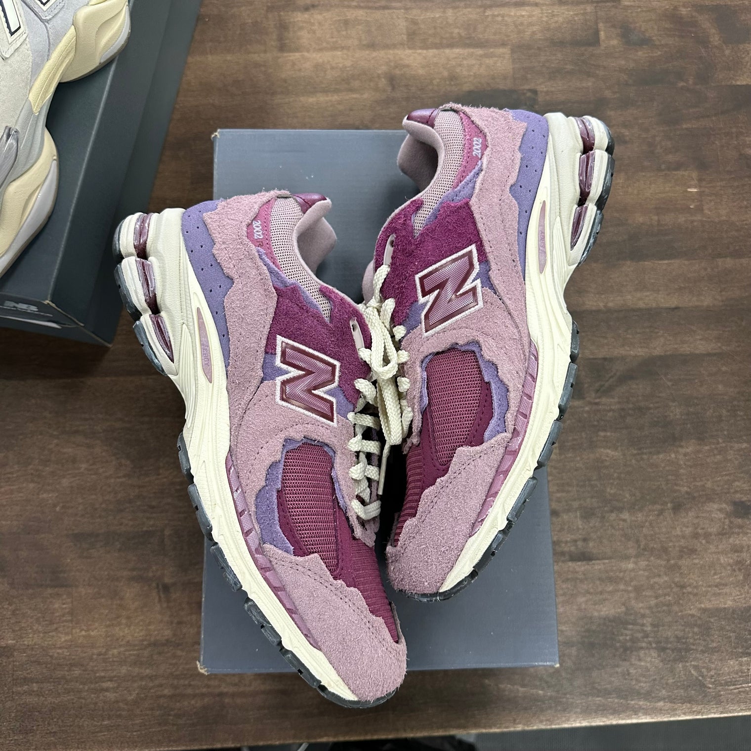 Protection Pack Pink New Balance 2002R (USED)