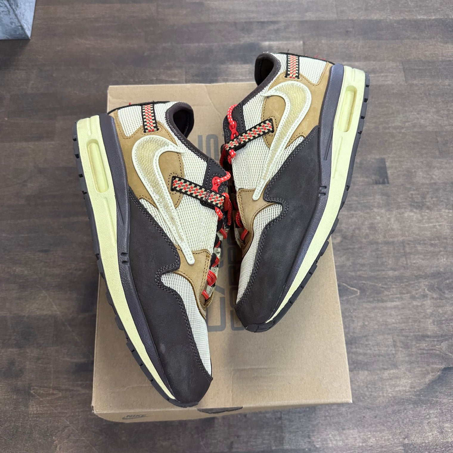 Baroque Brown Travis Scott Air Max 1 (USED)