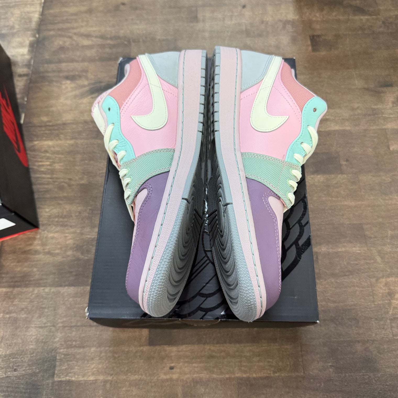 Easter Pastel Jordan 1 Low (USED, Replacement Box)