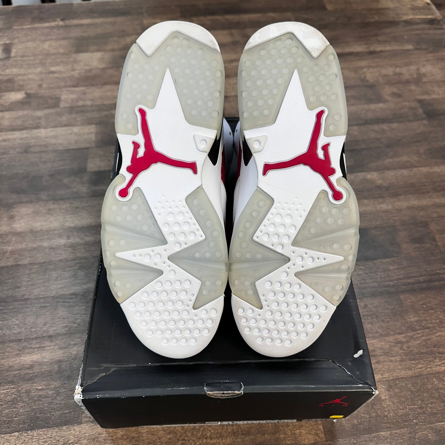 Carmine Jordan 6 (USED, Replacement Box)